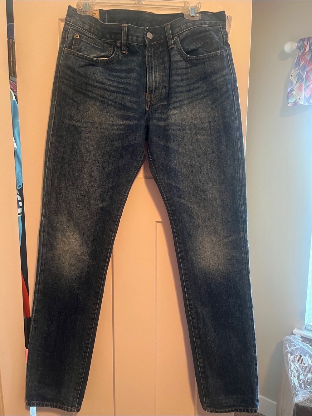 J. Crew Slim Fit jeans Men’s Size 32 x34 Faded Wash Kaihara Denim.